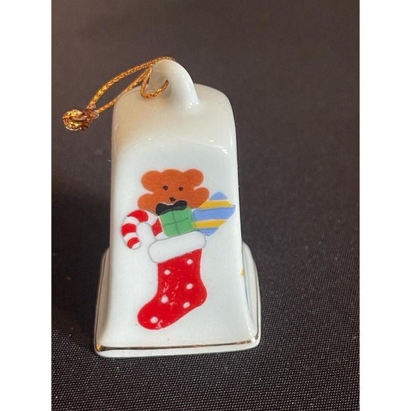 Vintage 4 sided Porcelain Christmas Bell 🔔 Lillian Vernon 1986 stocking wreath - Picture 3 of 15